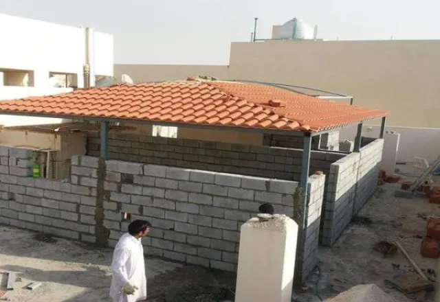 ملحق ساندوتش بانل في حي العارض