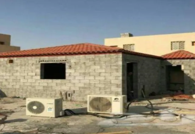 ملحق ساندوتش بانل في حي العارض